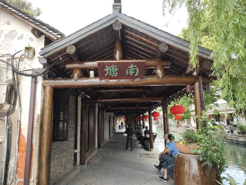 逃出上锁的现代房间4