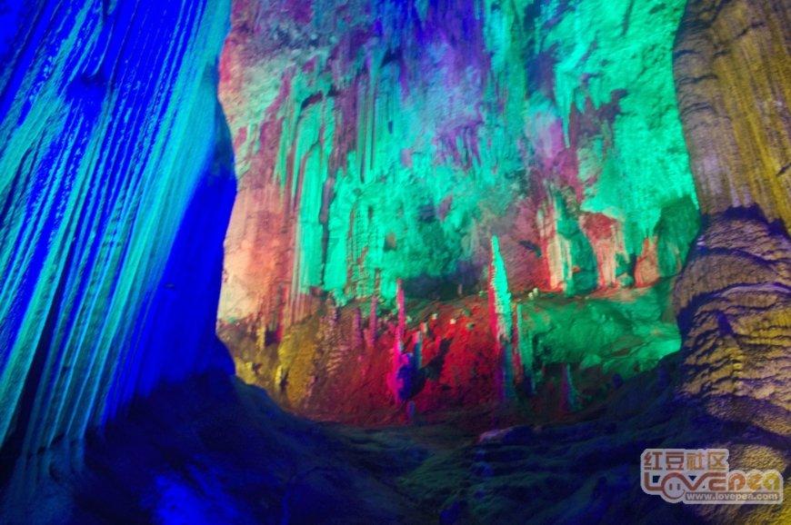 2024年候鸟业主“面朝大海 四季花开”文化艺术展在陵水举办
